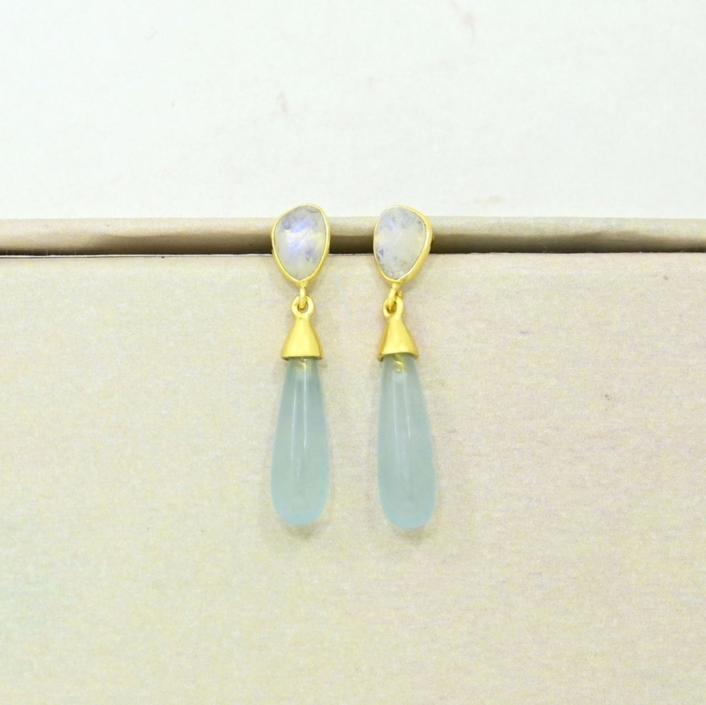 ADHARA EARRING