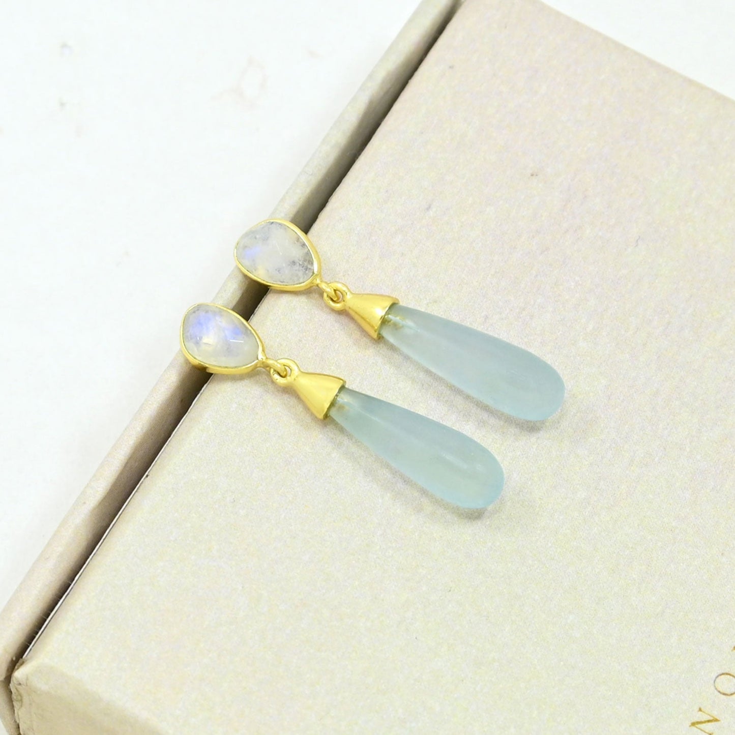 ADHARA EARRING