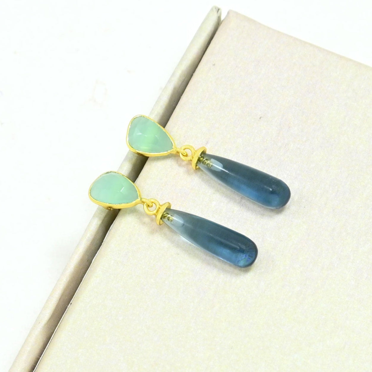 ADHARA EARRING