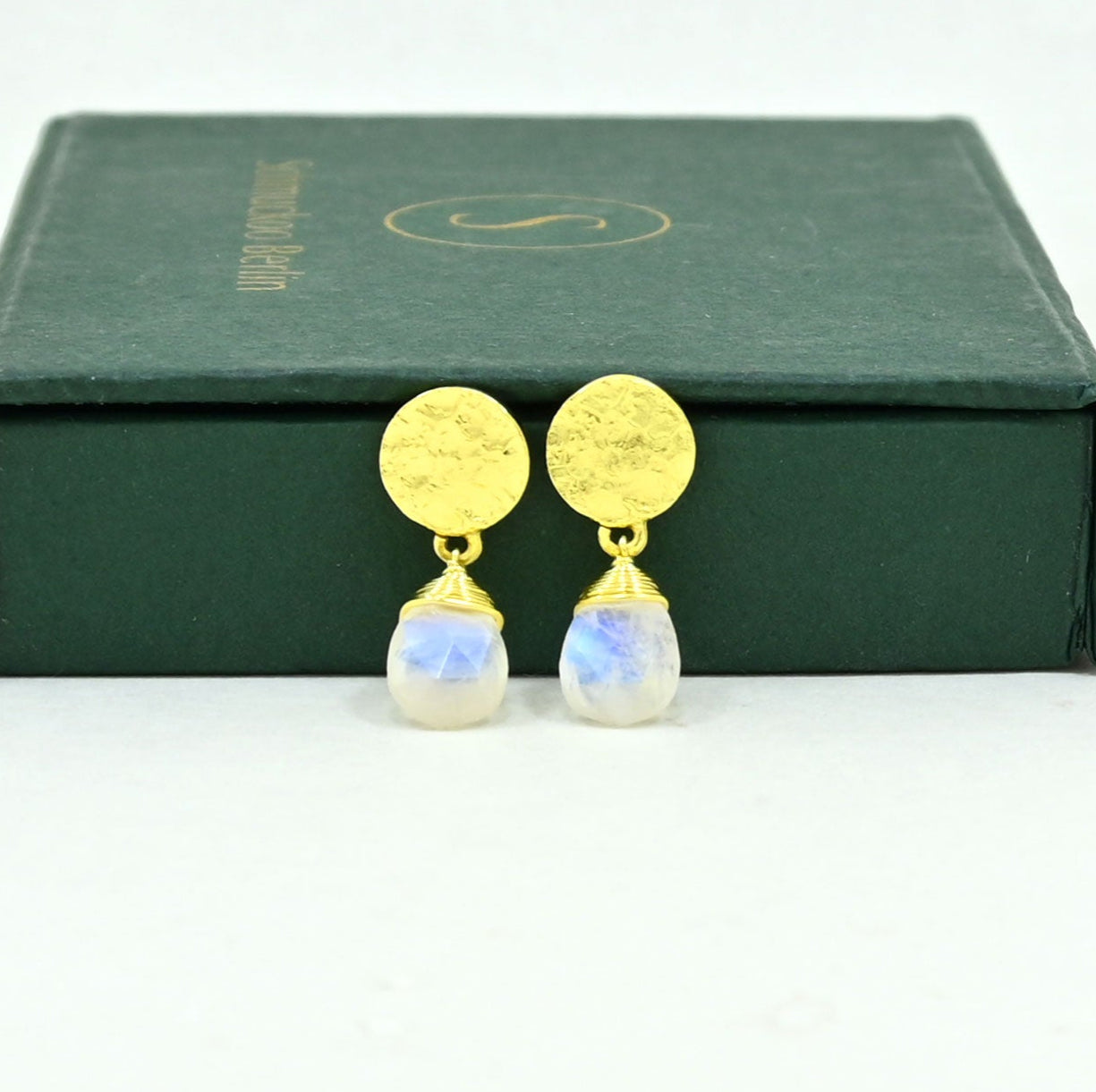 ABIGAIL EARRING