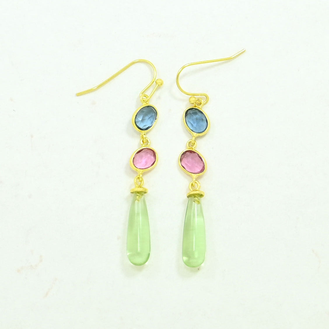 RAYA EARRING