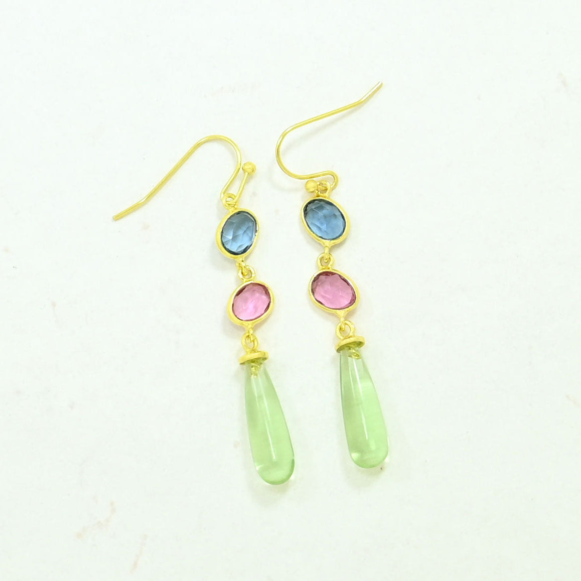 RAYA EARRING
