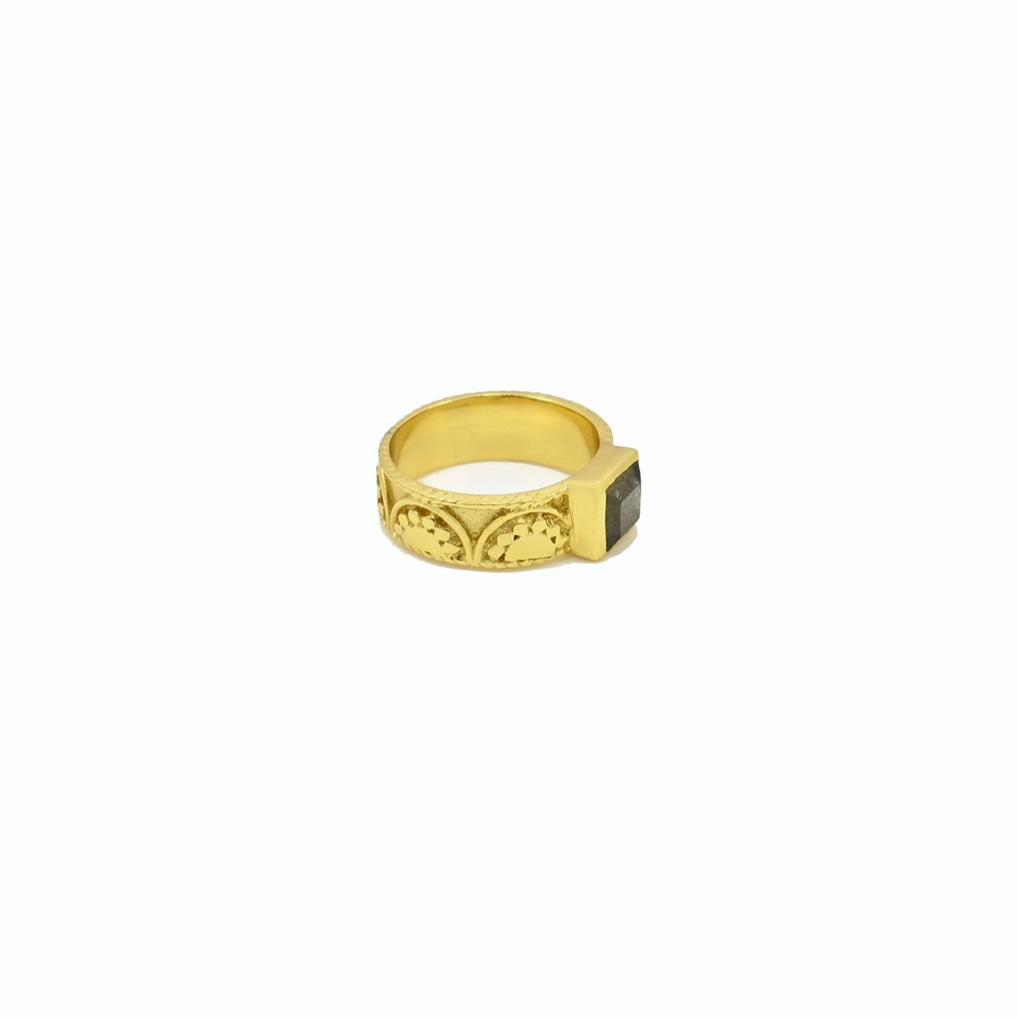 AESTHETE RING