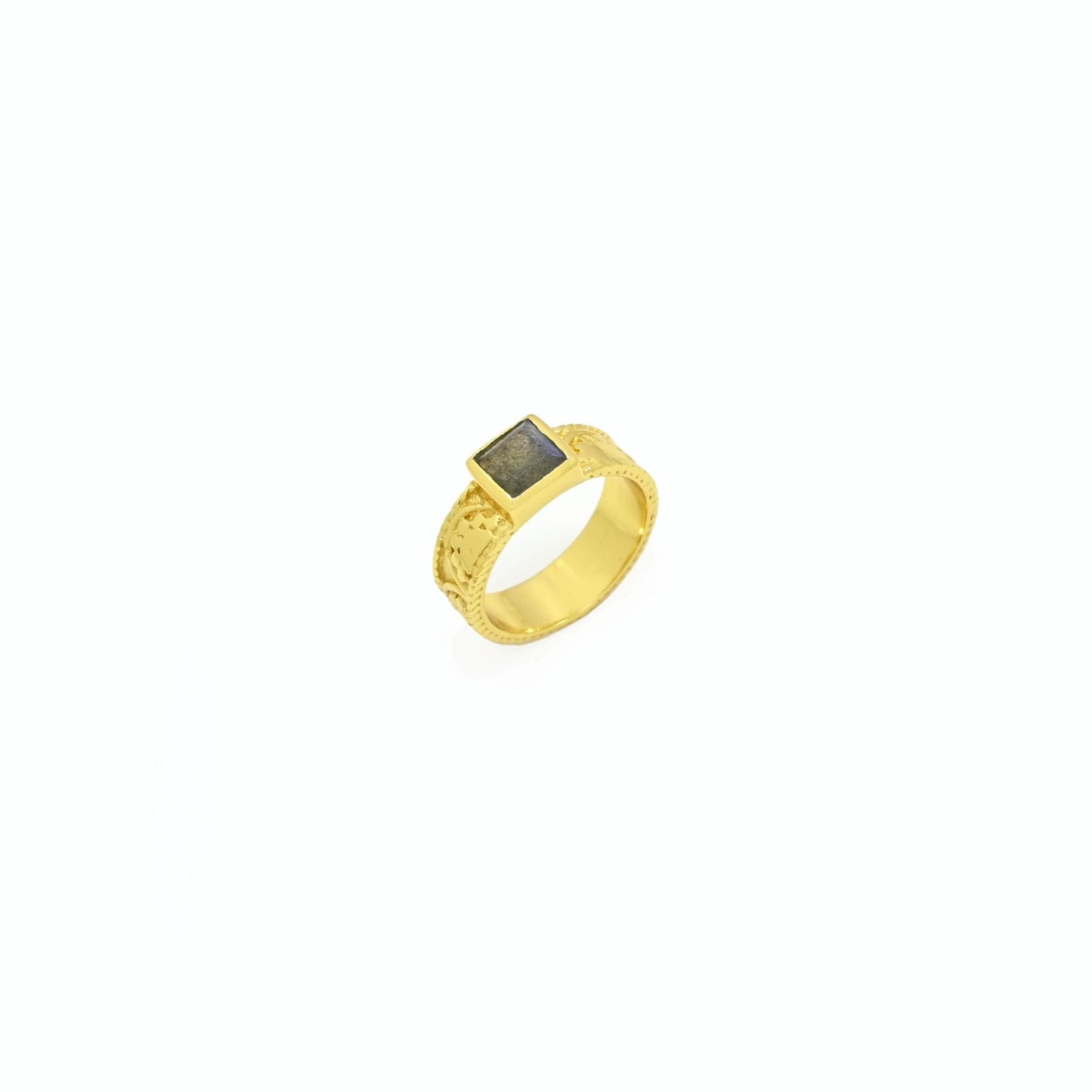 AESTHETE RING