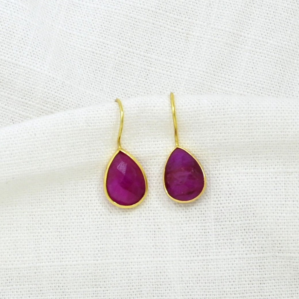 TEARDROP GEMSTONE EARRING