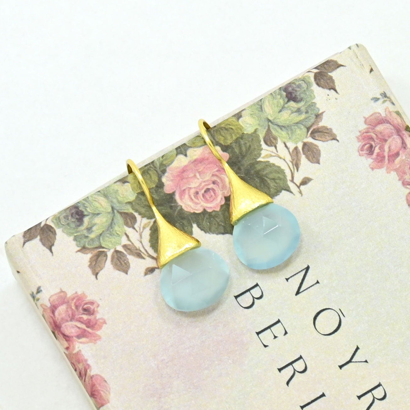 aquamarine drop earring gold plated
