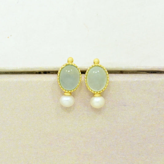 Aquamarine pearl stud earring gold plated