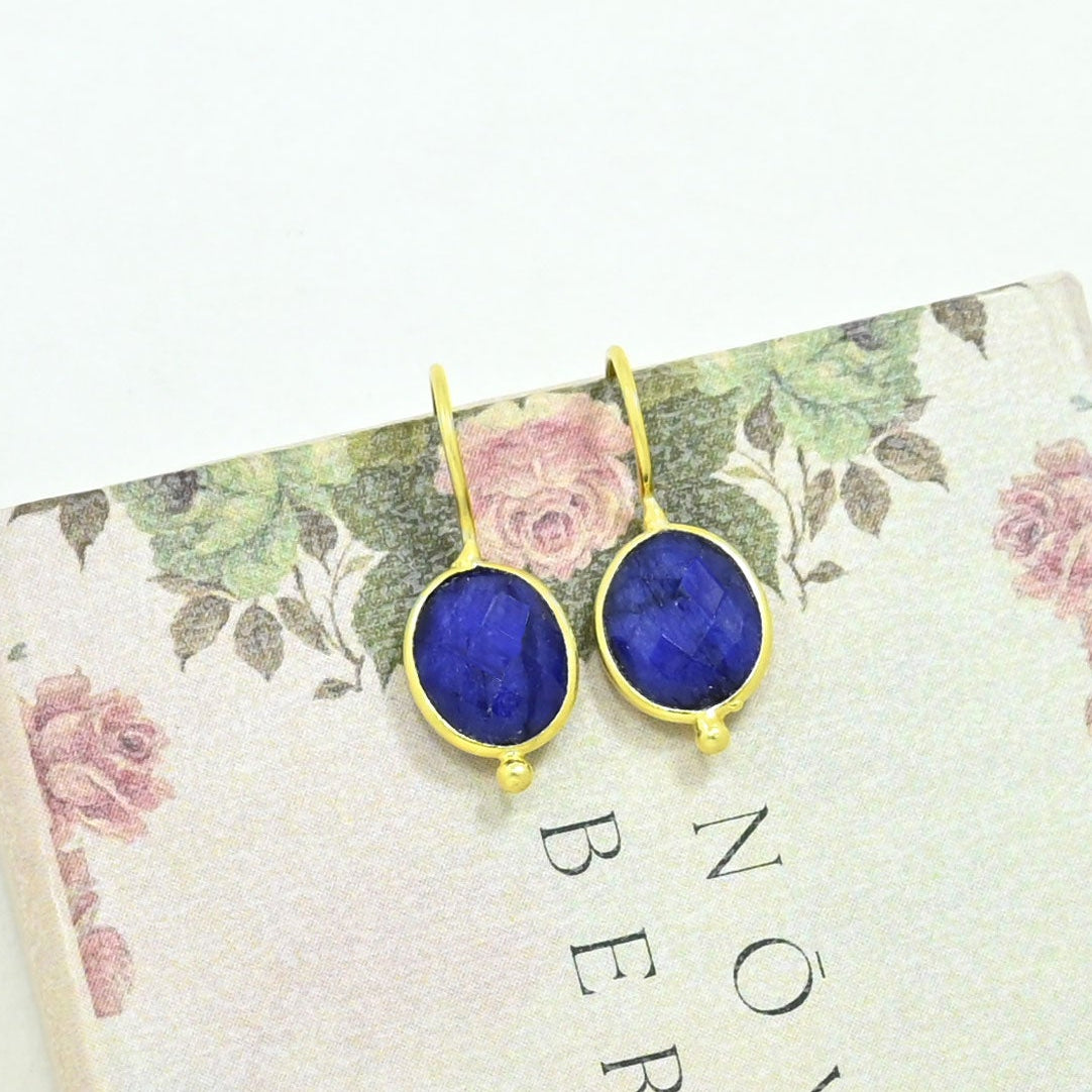 OVAL GEMSTONE EARRING