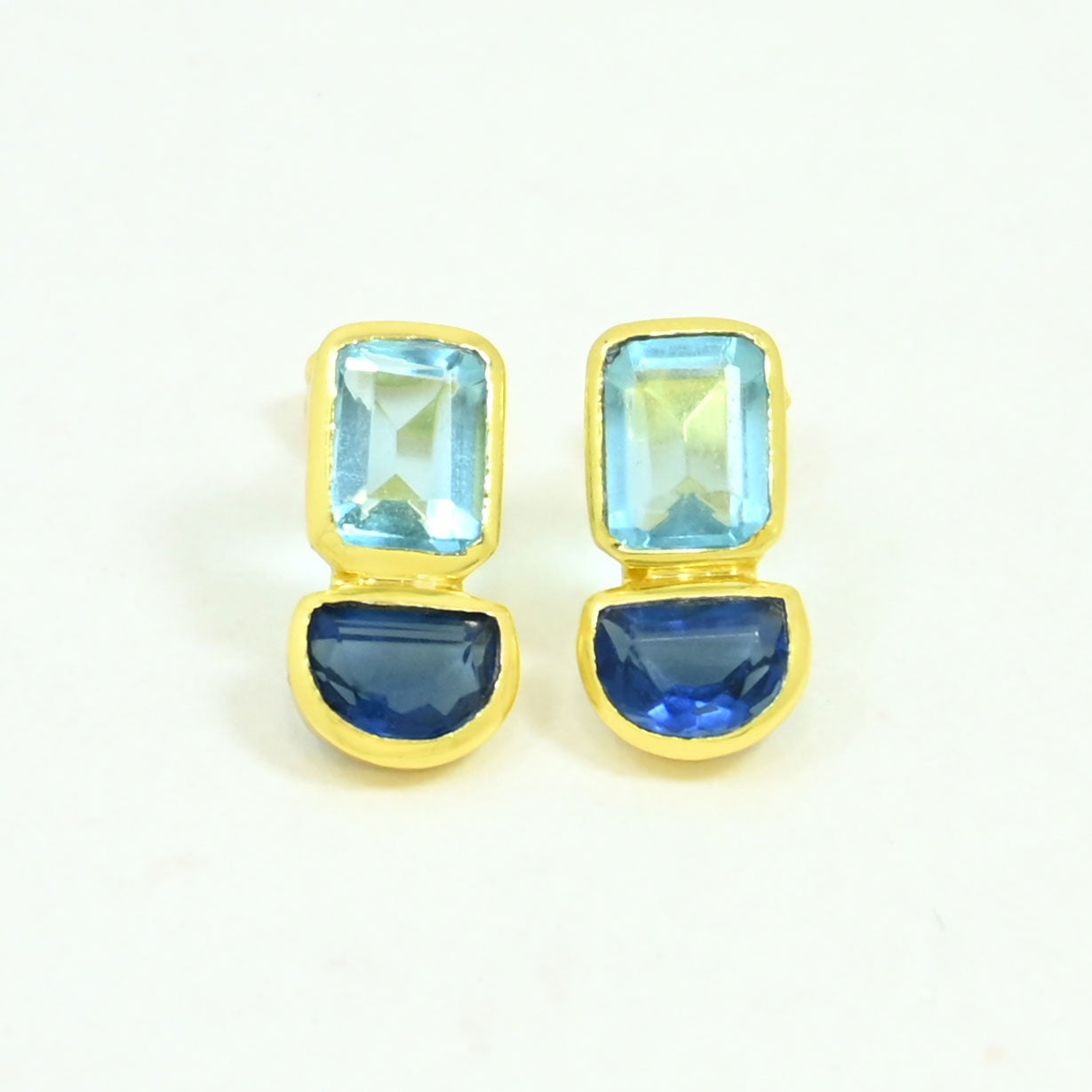 MERYL STUD EARRING