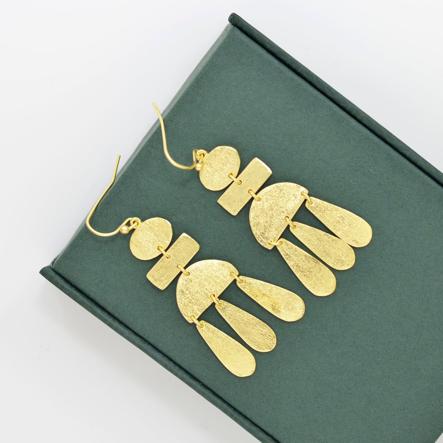 AYUMI BOHO CHIC EARRING