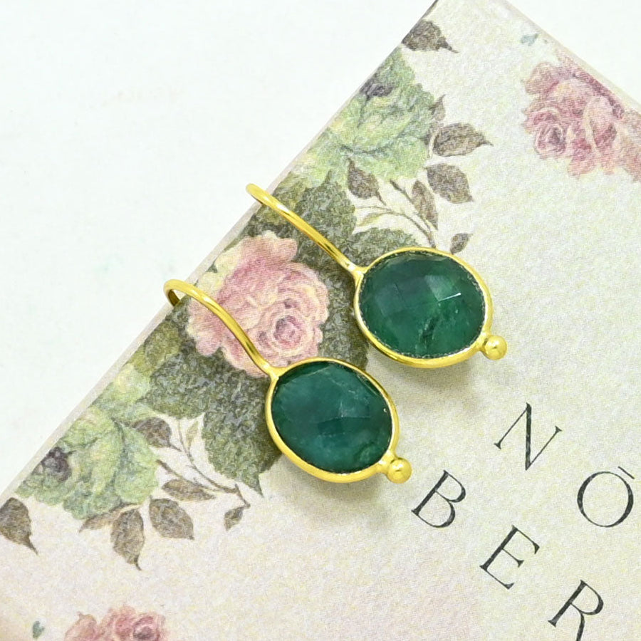 OVAL GEMSTONE EARRING