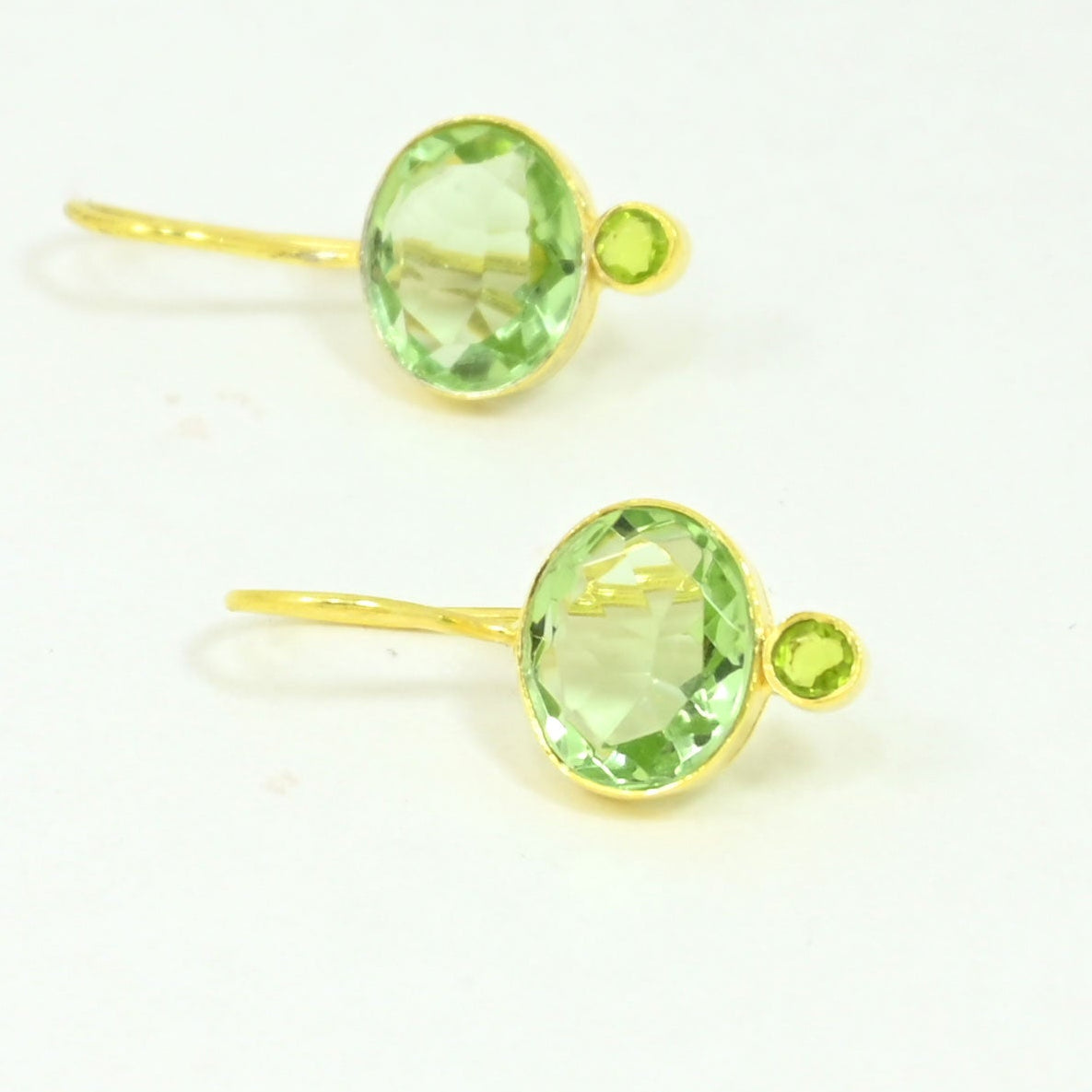 SERINA EARRING