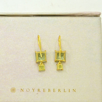 JARA EARRING