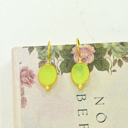 OVAL GEMSTONE EARRING