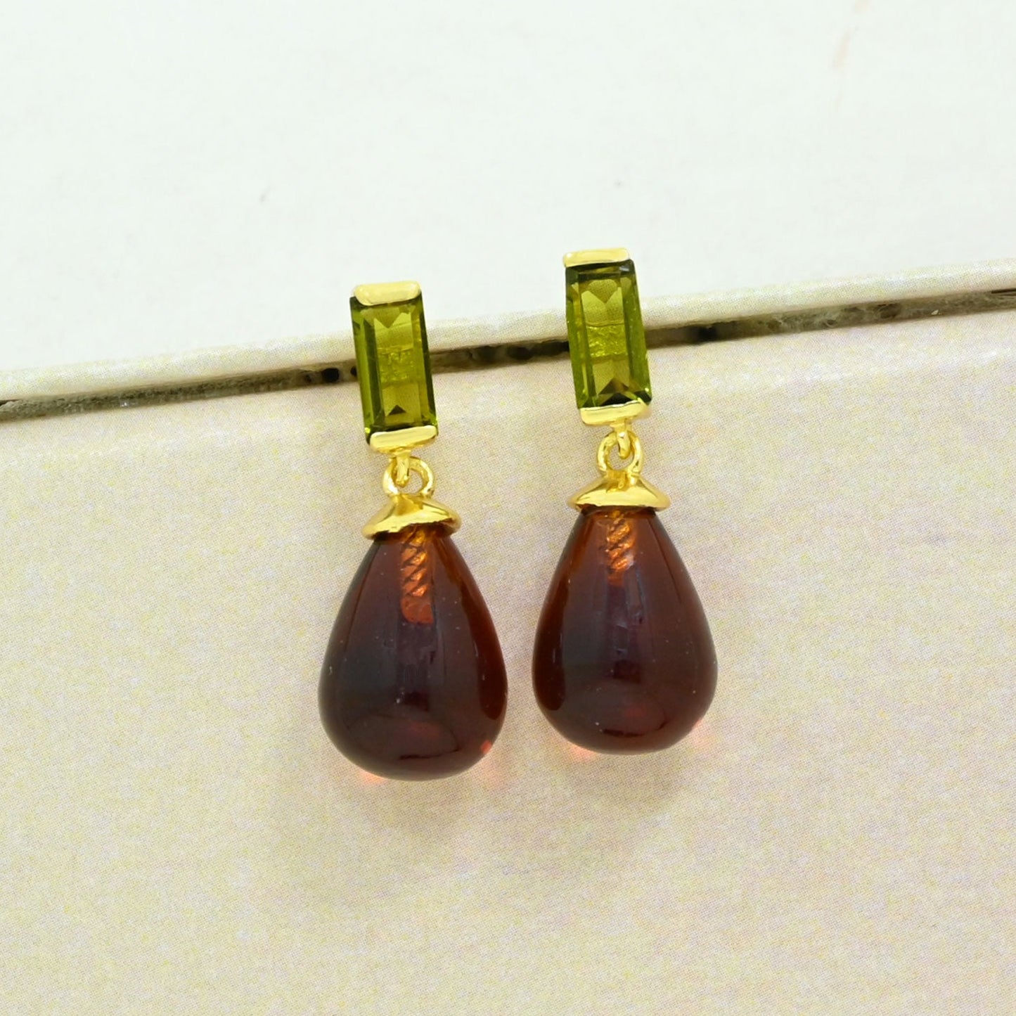 hessonite green tourmaline earring gold plated