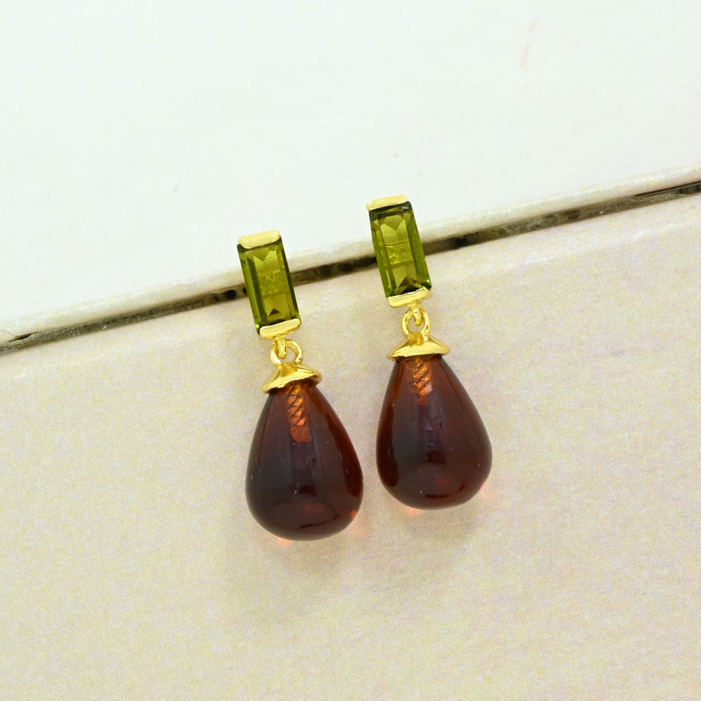 hessonite green tourmaline earring gold plated