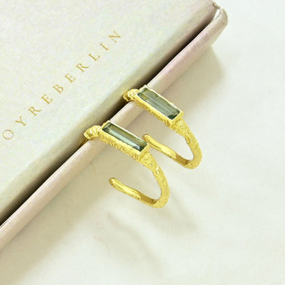 MORGANE HOOP EARRING