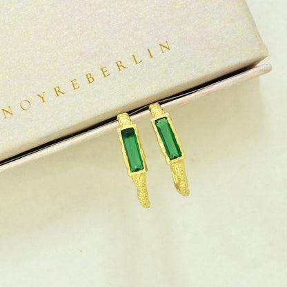 MORGANE HOOP EARRING