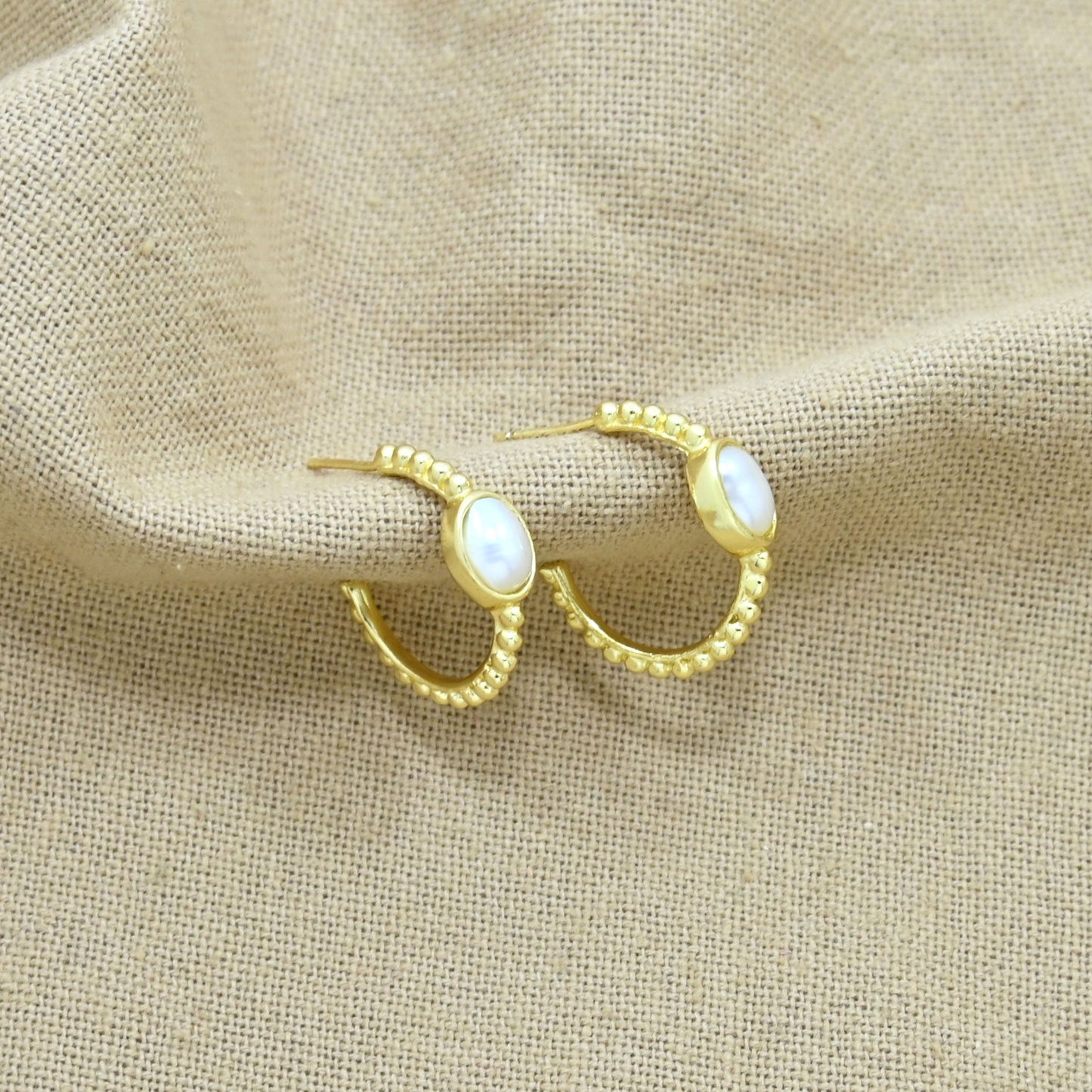 LISA HOOP EARRING