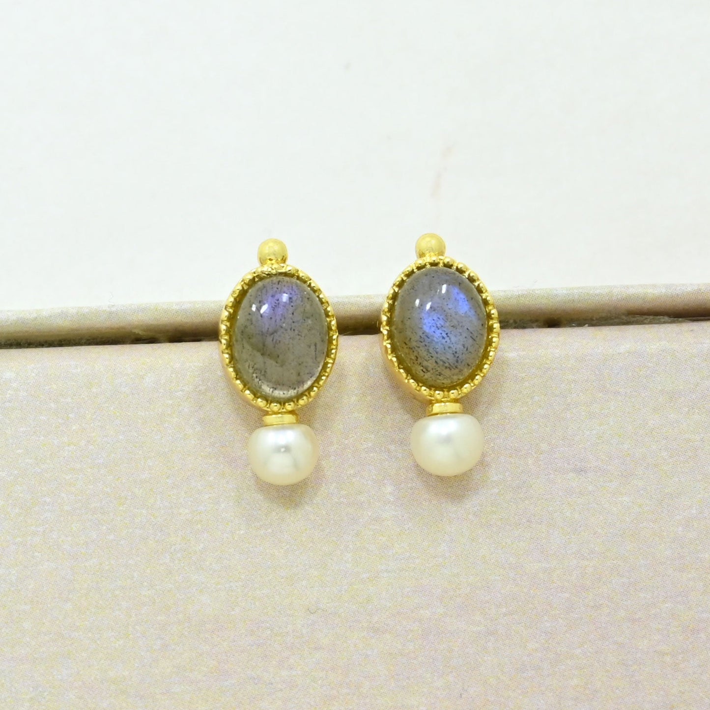 Labradorite pearl stud earring gold plated