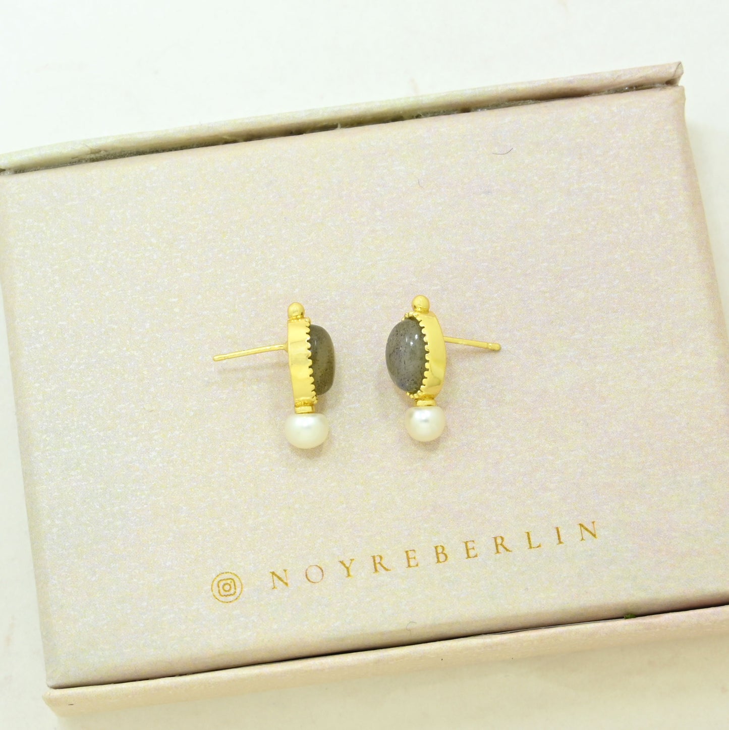 EDEN STUD EARRING