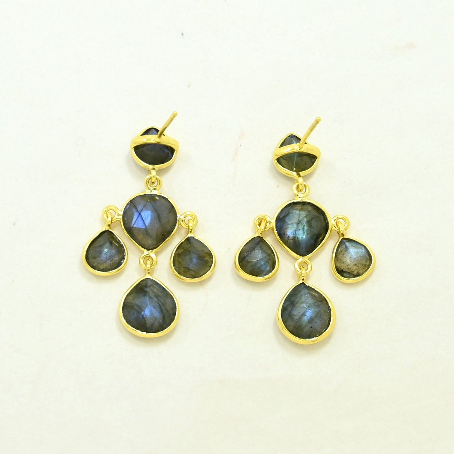 ANTILA EARRING