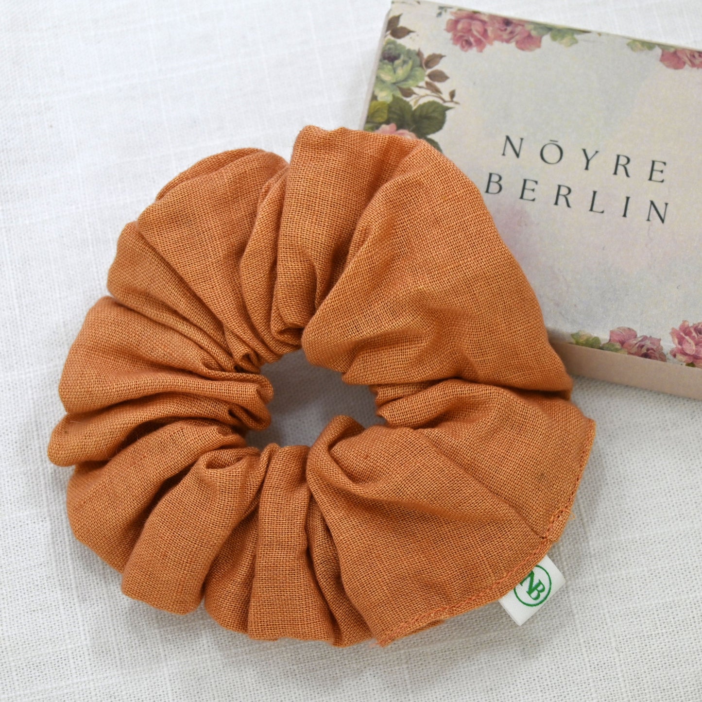 LINEN SCRUNCHIE