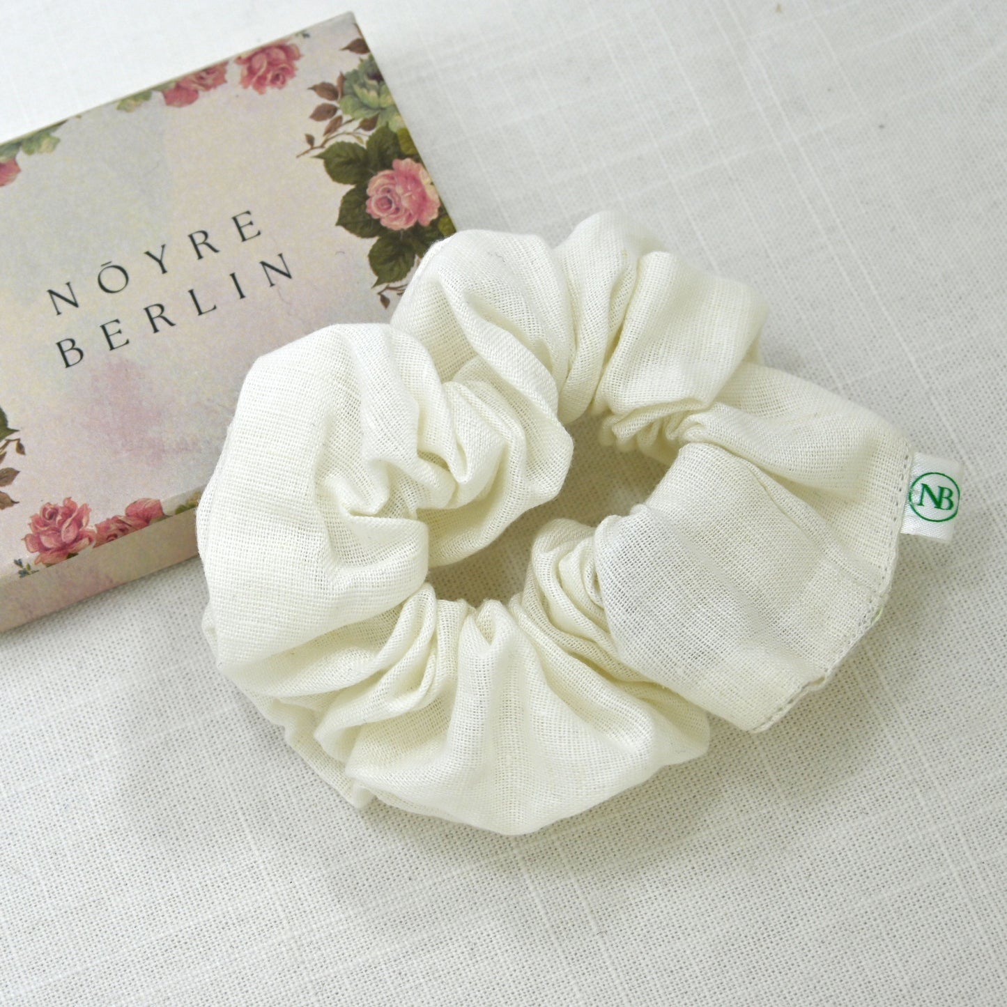 LINEN SCRUNCHIE