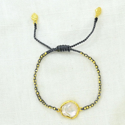 SHLYA MACRAMÉ ARMBAND