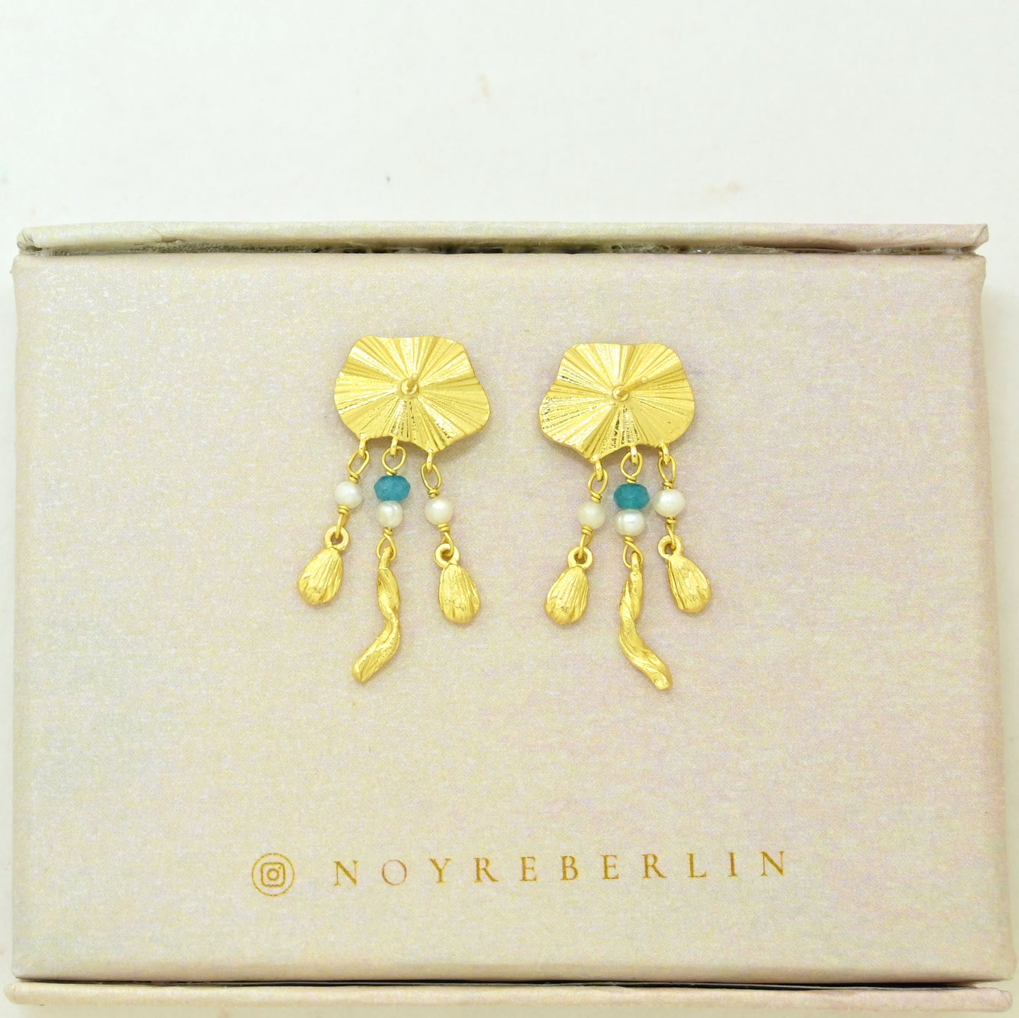 ANEMO EARRING