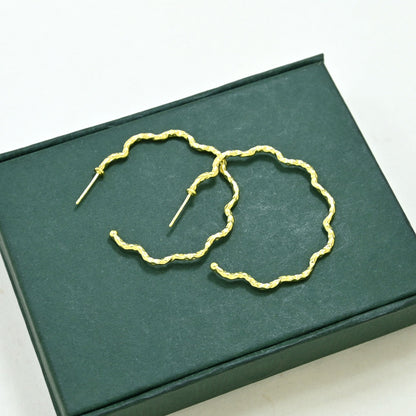 GILL BOHO CHIC HOOP EARRING