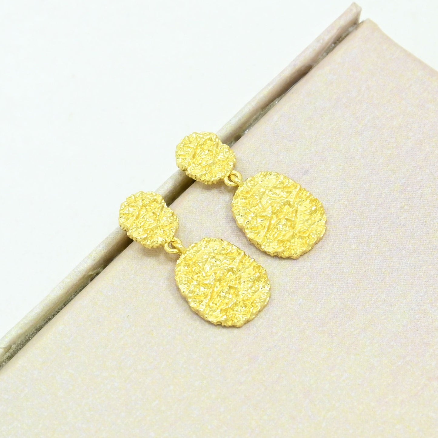 boho hammered earring gold plated