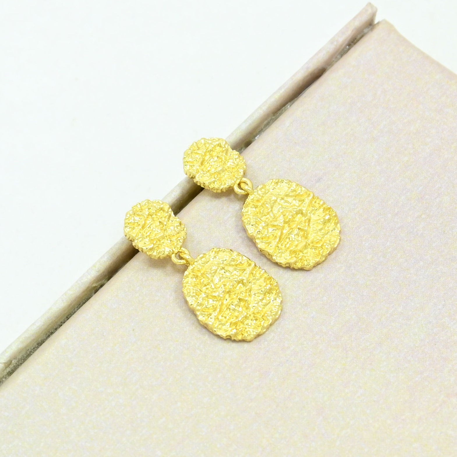 boho hammered earring gold plated