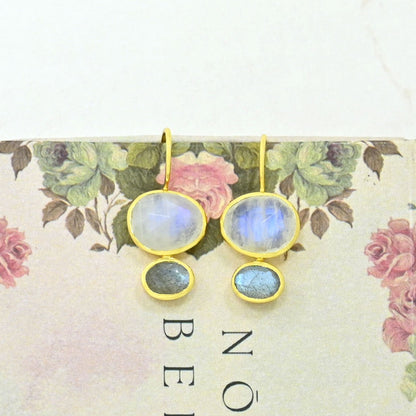 PRIMROSE EARRING