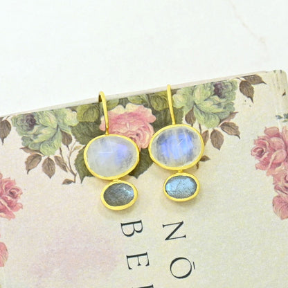 PRIMROSE EARRING
