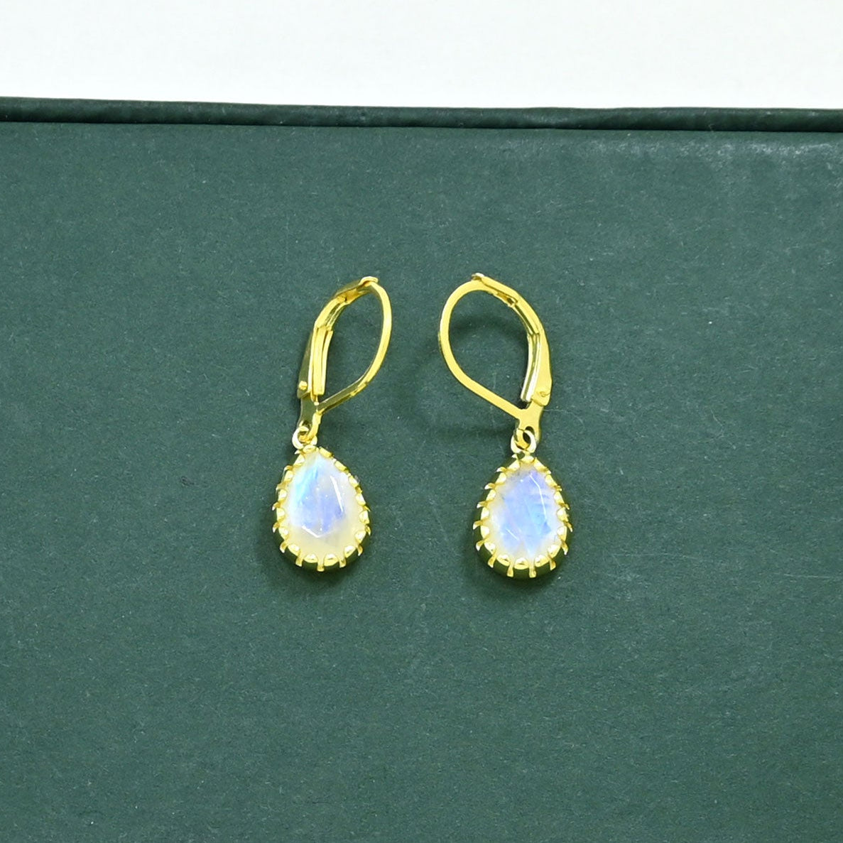 JAYDIE EARRING