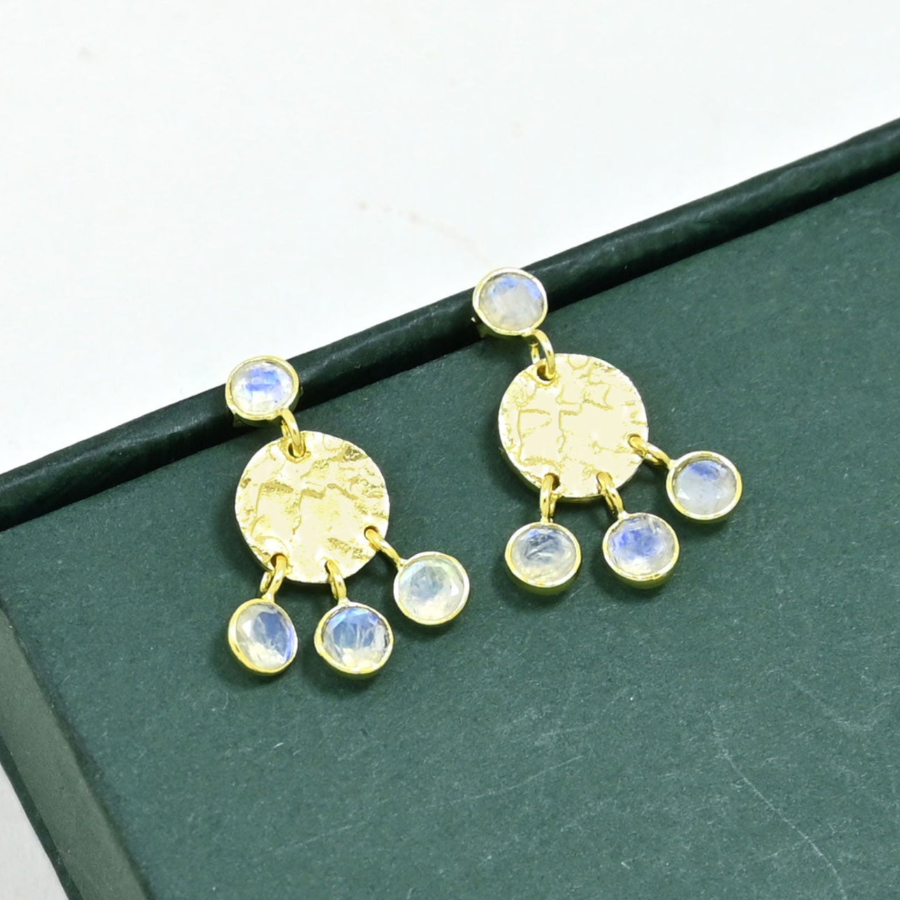 VIVIAN EARRING
