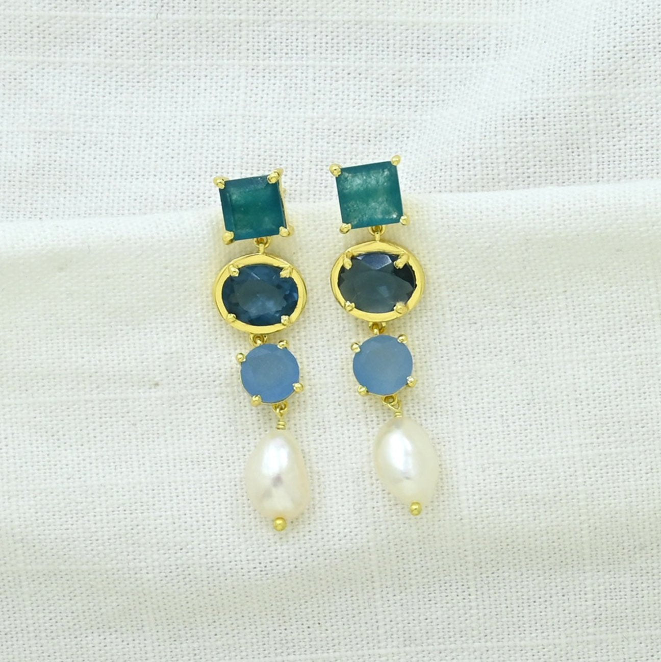 KIARA EARRING