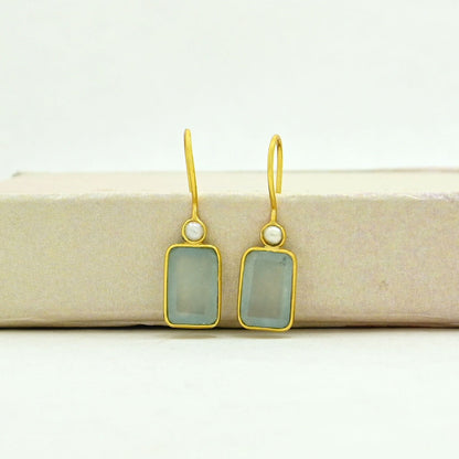 BIRDIE EARRING - PEARL & AQUAMARINE