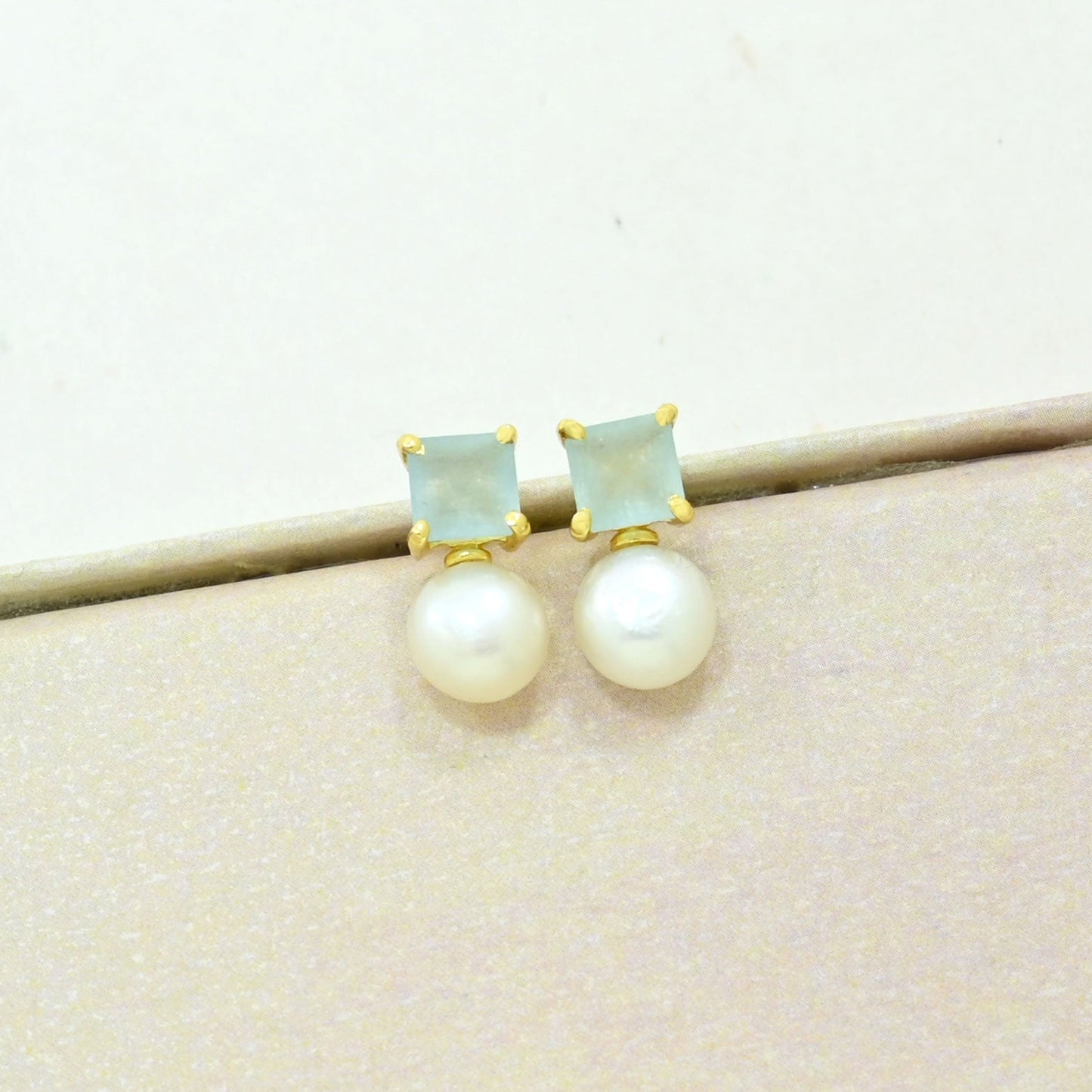 pearl aquamarine stud earring gold plated