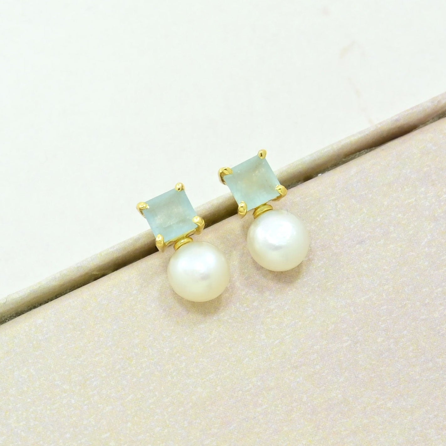 pearl aquamarine stud earring gold plated