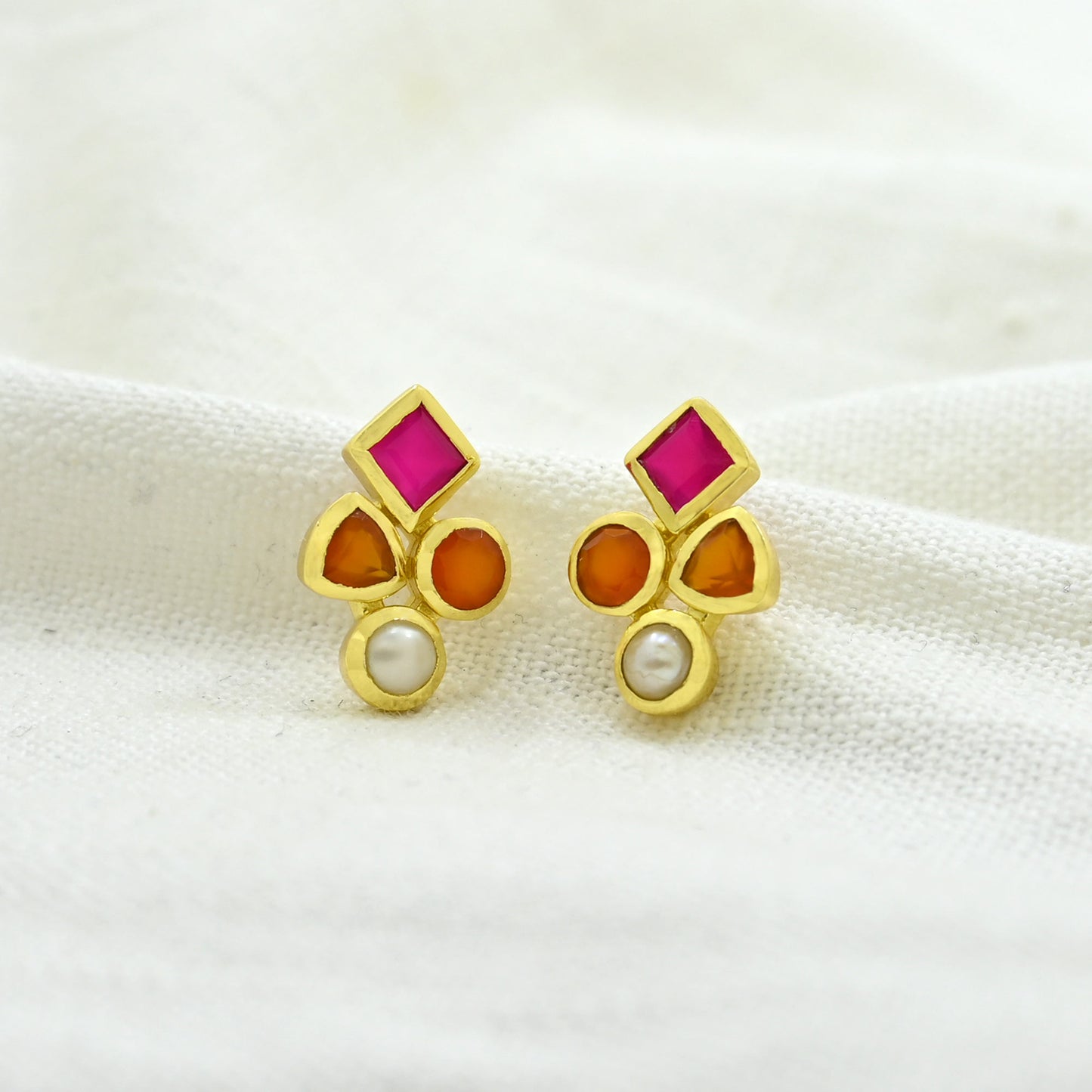 NAOMI STUD EARRING