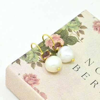 Pearl Rhodolite Earring gold plated