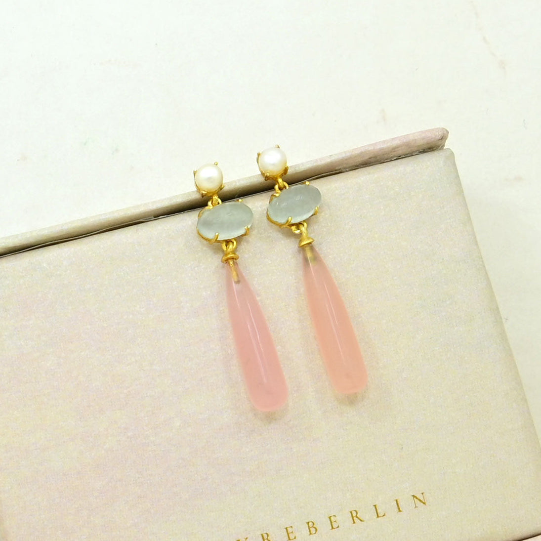 JANA EARRING