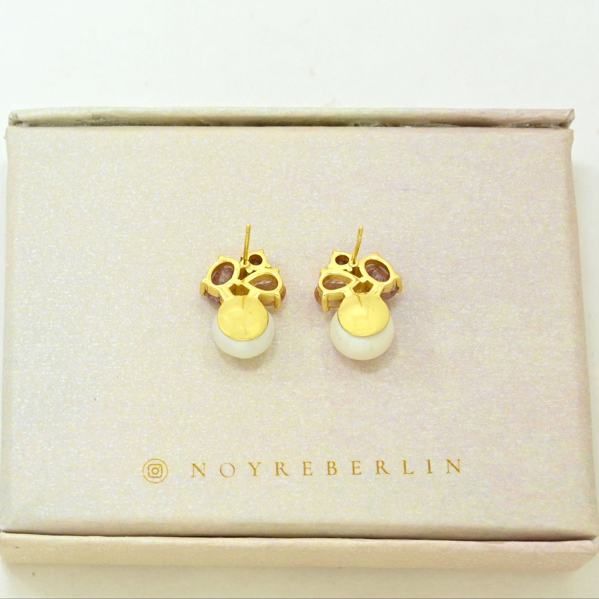 Pearl Rhodolite Stud Earring