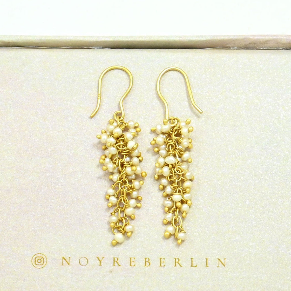 SOHAILA EARRING - PEARL