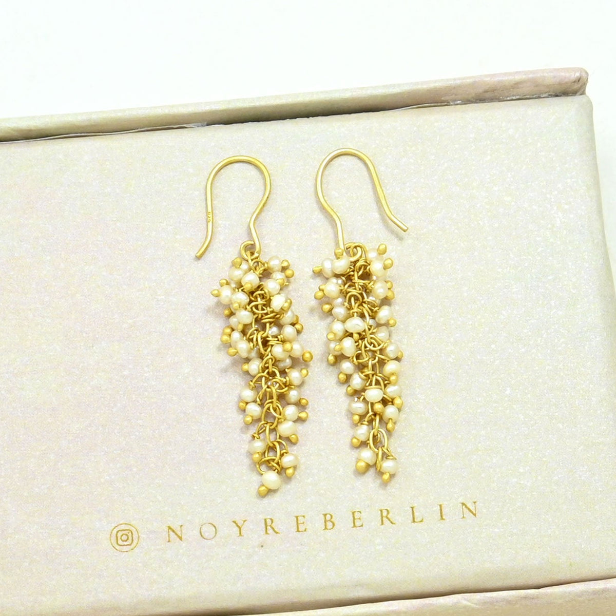 SOHAILA EARRING - PEARL