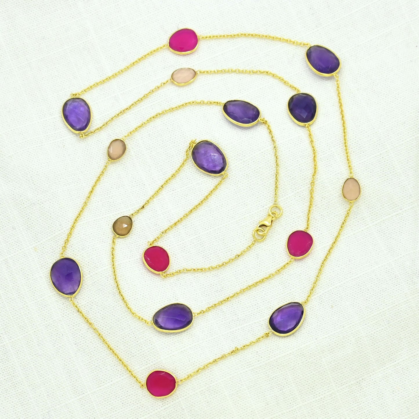 EMMI LONG NECKLACE