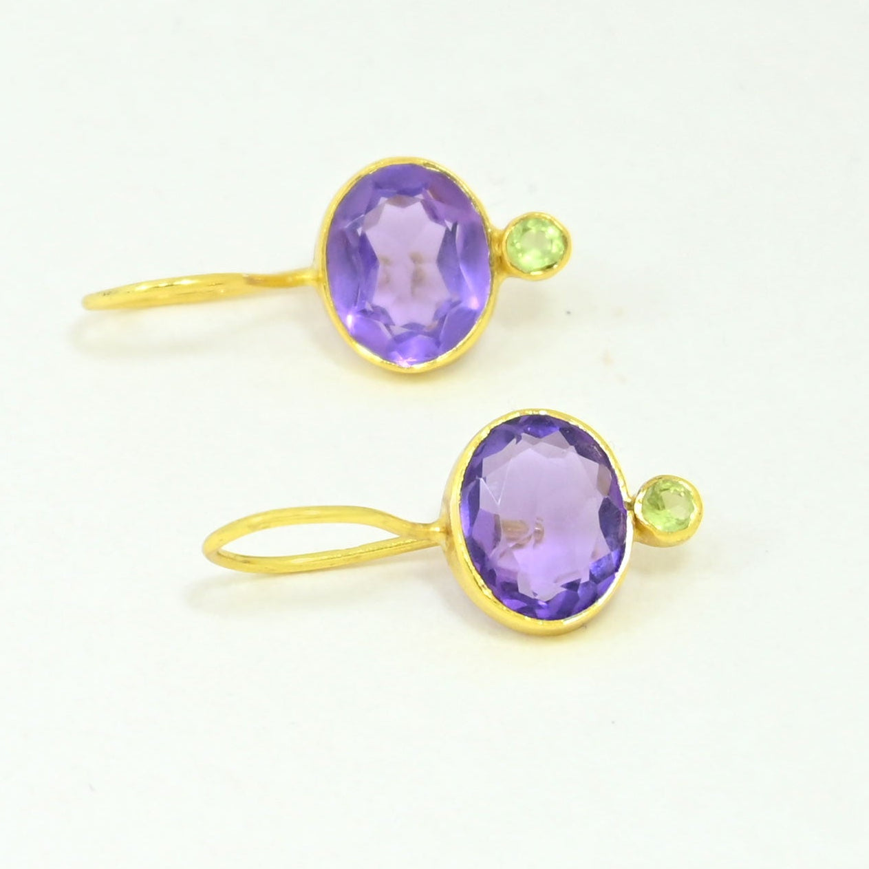 SERINA EARRING