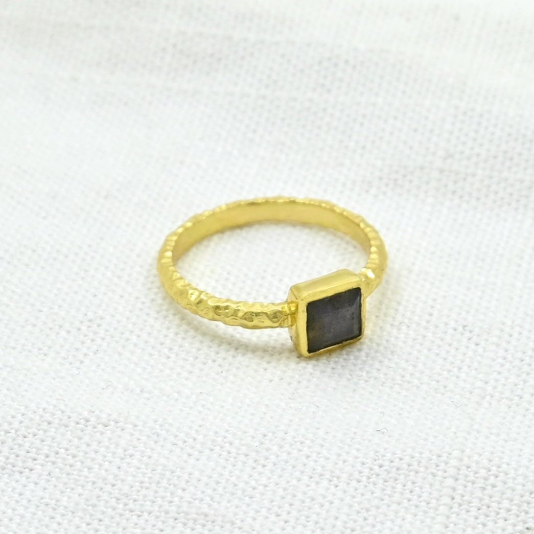 MIRA RING